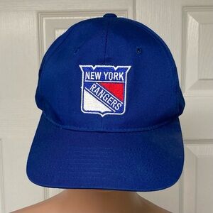 NWOT  Vintage 90's New York
Rangers Starter cap.  Snap back